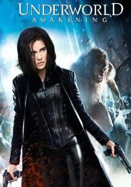สงครามโค่นพันธุ์อสูร 4: กำเนิดใหม่ราชินีแวมไพร์ 2012 โปสเตอร์